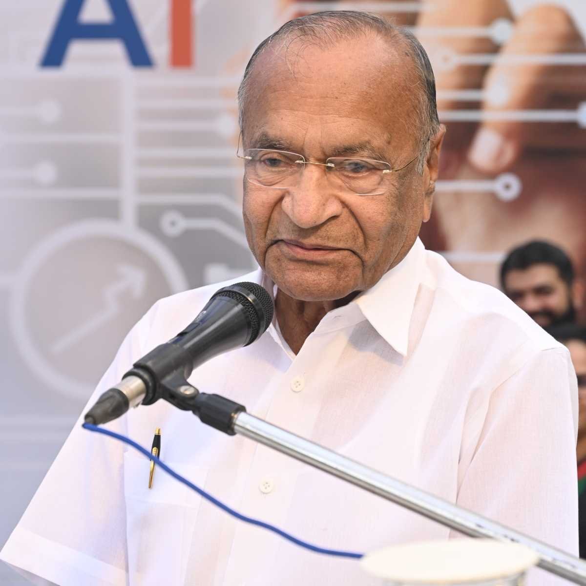 Shri R C Talati